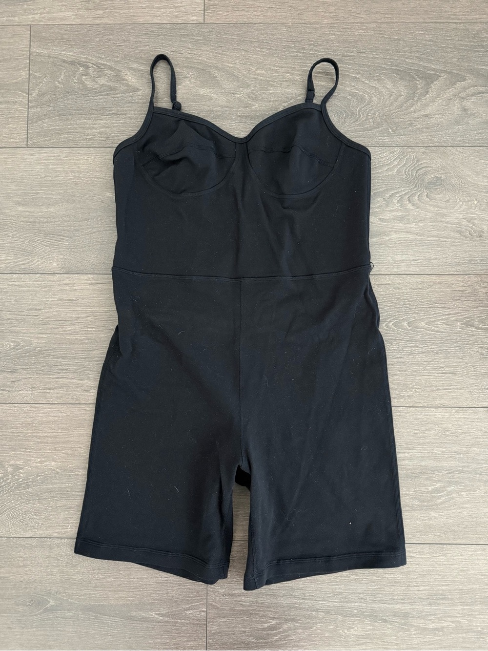 Black Stretch Bodysuit Romper jumper jumpsuit Aritzia Wilfred tna large
